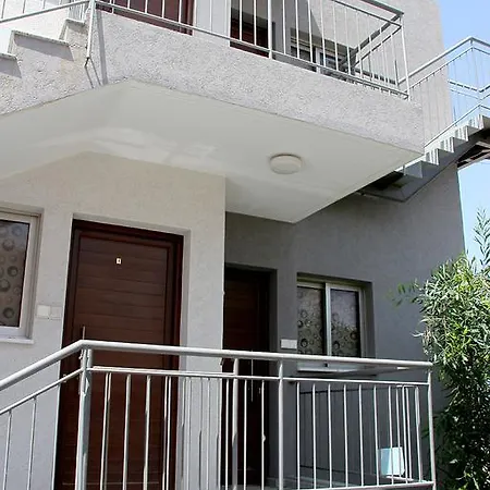 Kissonerga Sea View Apartment *